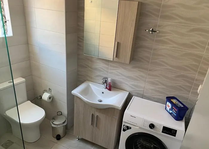 Urban Dt كالاماتا